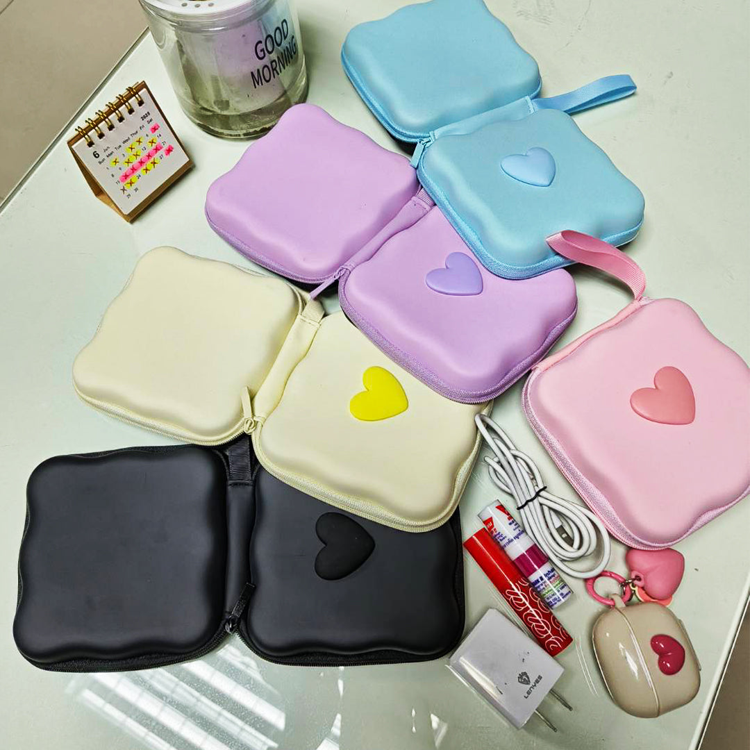 GUCSELECTED(B2347) กระเป๋าจัดระเบียบอเนกประสงค์หูฟัง สายชาร์จ ลายหัวใจ เก็บอุปกรณ์ที่ชาร์จแบต