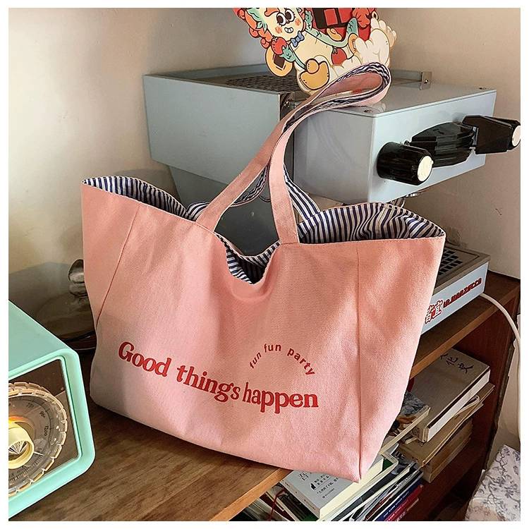 GUCSELECTED(B2438) กระเป๋าสะพายผ้าใบใหญ่/ผ้าลายทาง/ใช้ได้2ด้าน