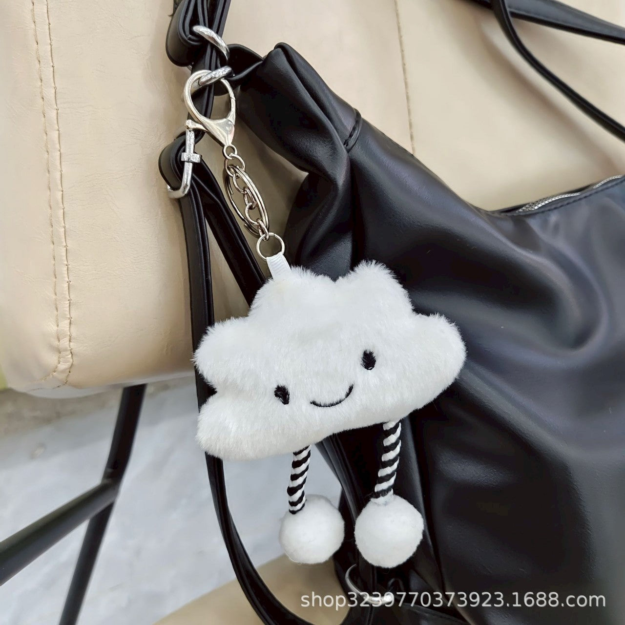 GUCSELECTED(B2374) พวงกุญแจ จี้ตุ๊กตาน้องก้อนเมฆ สําหรับห้อยกระเป๋า