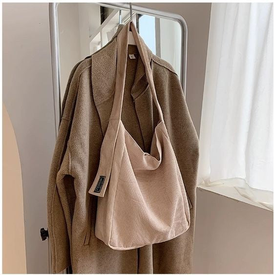 GUCSELECTED(B1780) กระเป๋าผ้าลูกฟูกป้ายFASHION